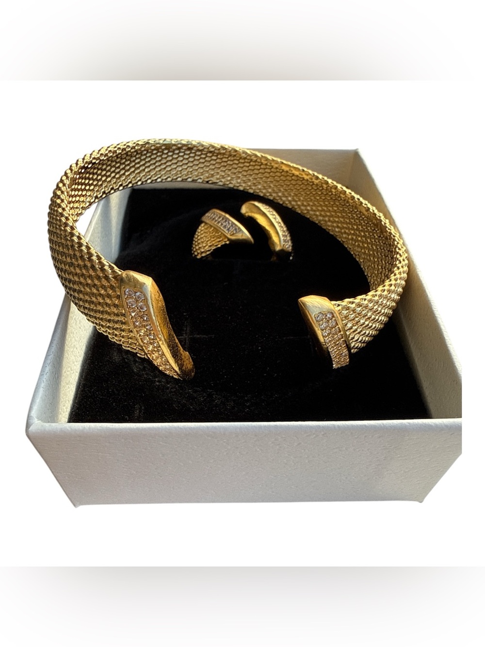 Gold Mesh Open Cuff Bracelet & Matching Bypass Ring Set – Pavé Crystal Accents